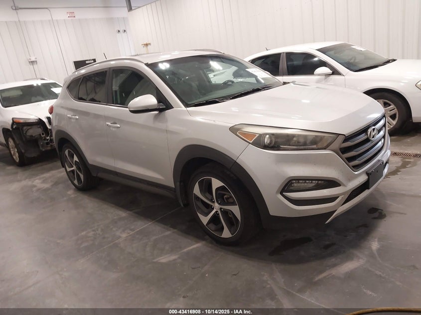 HYUNDAI TUCSON SPORT