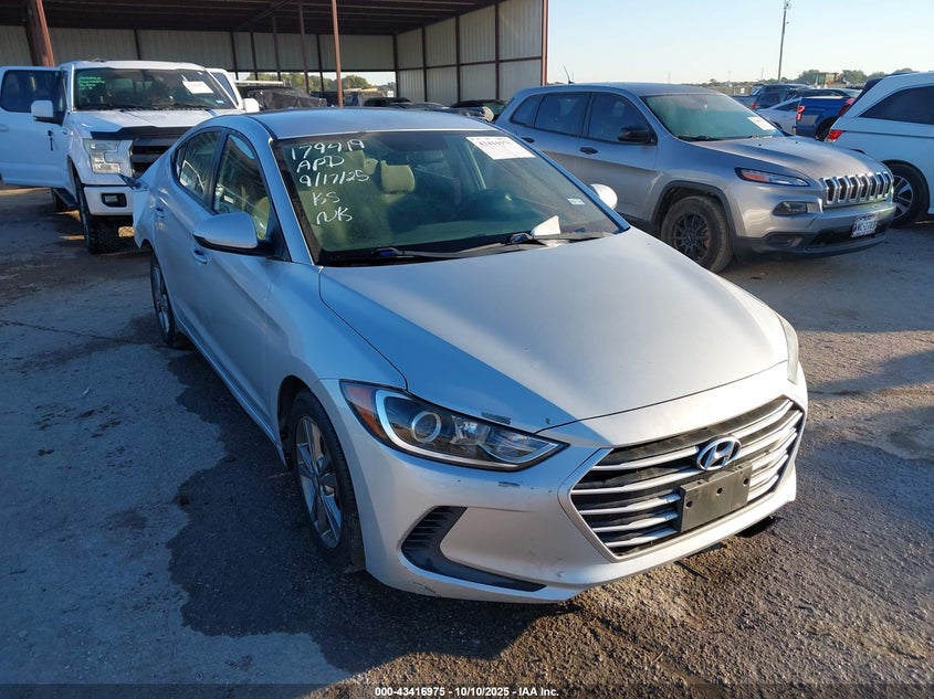 HYUNDAI ELANTRA SEL