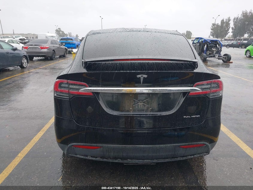 2020 Tesla Model X Long Range Dual Motor All-Wheel Drive/Long Range Plus Dual Motor All-Wheel Drive VIN: 5YJXCBE29LF260804 Lot: 43417198