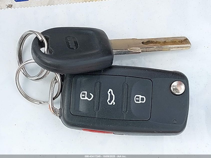 1999 Volkswagen New Beetle Gls VIN: 3VWCC21C8XM419081 Lot: 43417249