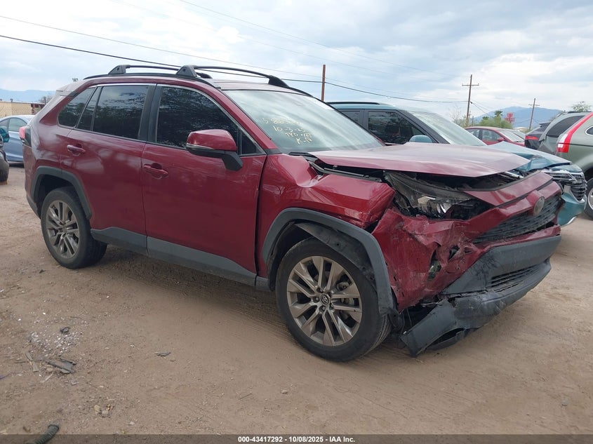 TOYOTA RAV4 XLE PREMIUM