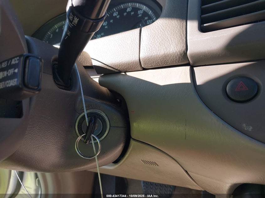 2002 Toyota Camry Le VIN: 4T1BE32K82U042045 Lot: 43417344