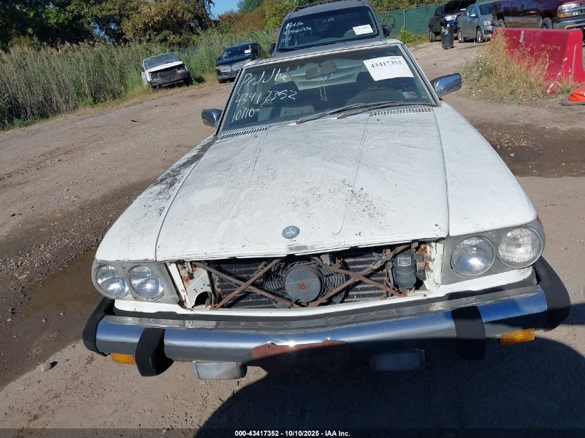 1984 Mercedes-Benz 380 Sl VIN: WDBBA45A8EA011505 Lot: 43417352