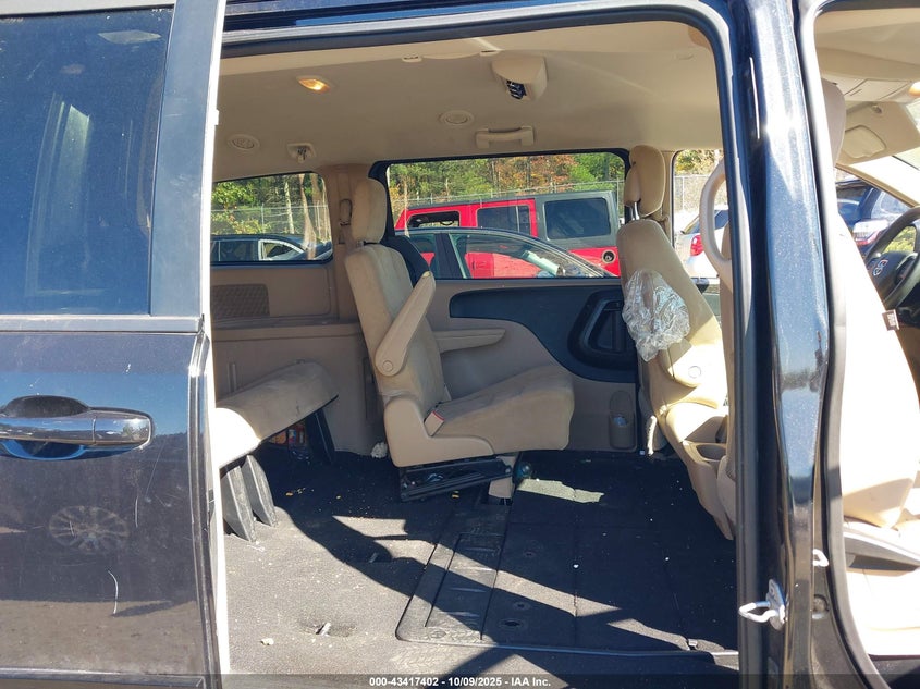 2016 Dodge Grand Caravan Sxt VIN: 2C4RDGCG5GR329547 Lot: 43417402