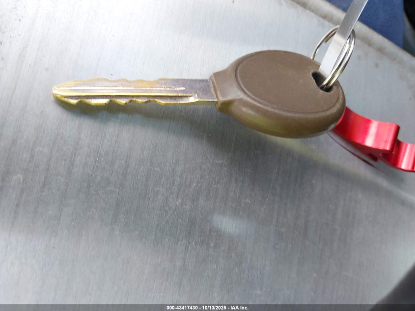 2005 Chrysler Town & Country Lx VIN: 2C4GP44R55R137300 Lot: 43417430