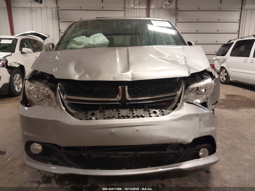 2017 Dodge Grand Caravan Sxt VIN: 2C4RDGCG9HR713686 Lot: 43417466