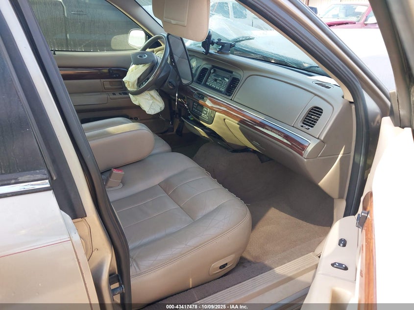 2MEFM75W43X620522 2003 MERCURY GRAND MARQUIS photo no. 5