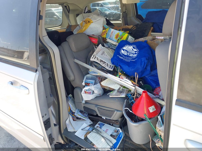 2008 Dodge Grand Caravan Sxt VIN: 2D8HN54P68R697279 Lot: 43417518