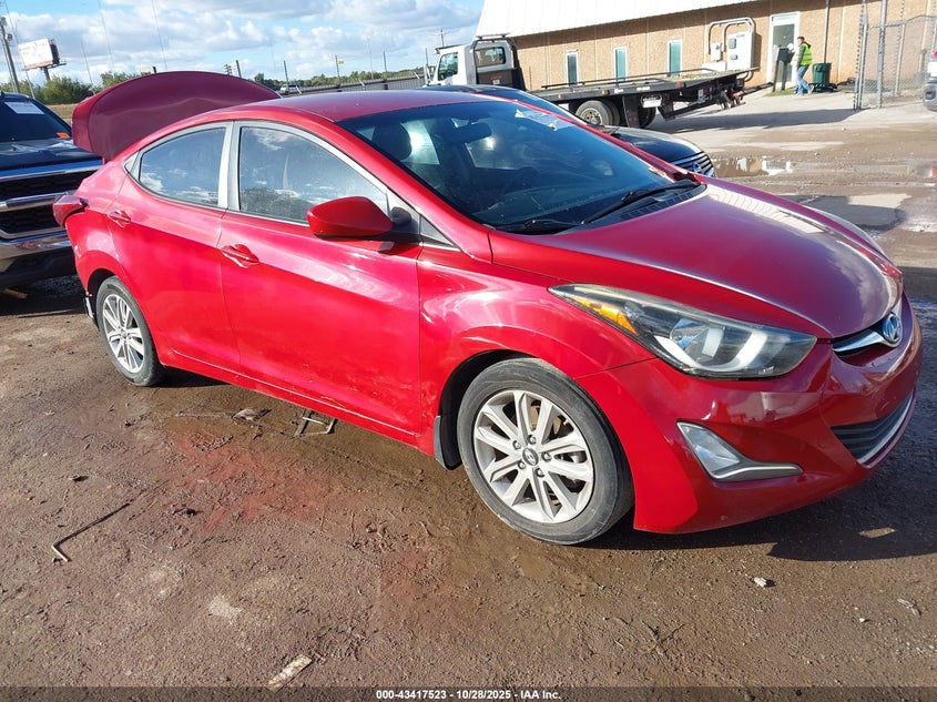 HYUNDAI ELANTRA SE