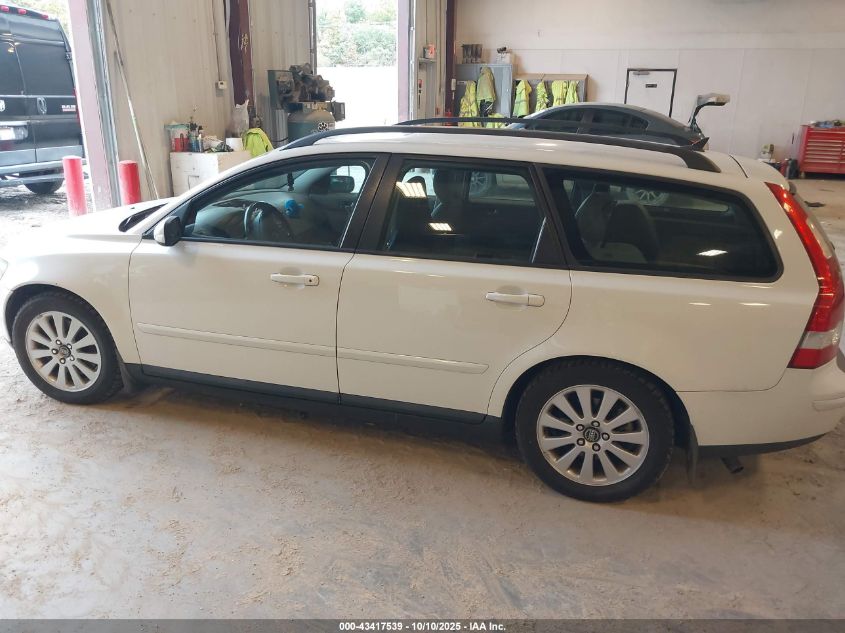 2005 Volvo V50 2.4I VIN: YV1MW382152062052 Lot: 43417539