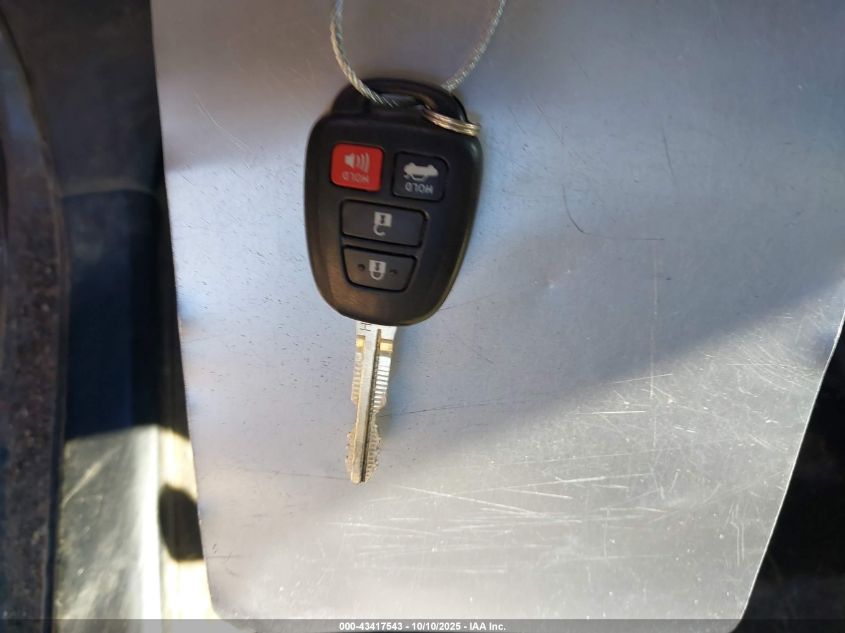 2018 Toyota Corolla Le VIN: 2T1BURHEXJC997002 Lot: 43417543