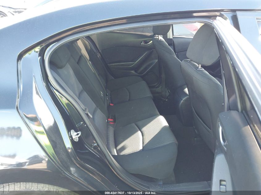 2018 Mazda Mazda3 Sport VIN: 3MZBN1U79JM233765 Lot: 43417637