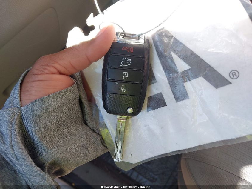 2016 Kia Sedona Lx VIN: KNDMB5C11G6173367 Lot: 43417646