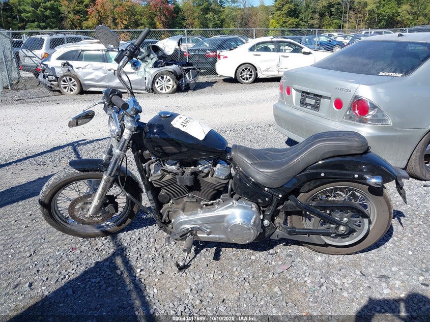 2020 HARLEY-DAVIDSON FXST 1HD1BVJ12LB077110