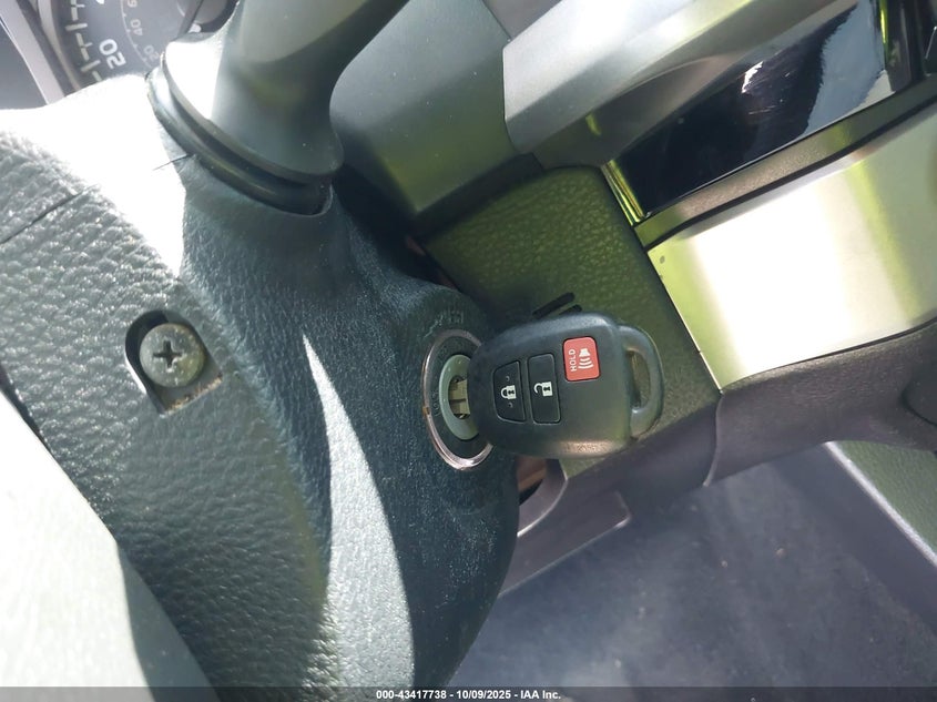 2017 TOYOTA TACOMA SR5 V6 5TFSZ5AN7HX081300