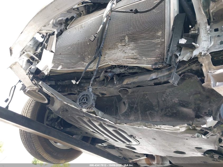 2025 Toyota Sienna Le VIN: 5TDBRKEC8SS241060 Lot: 43417812