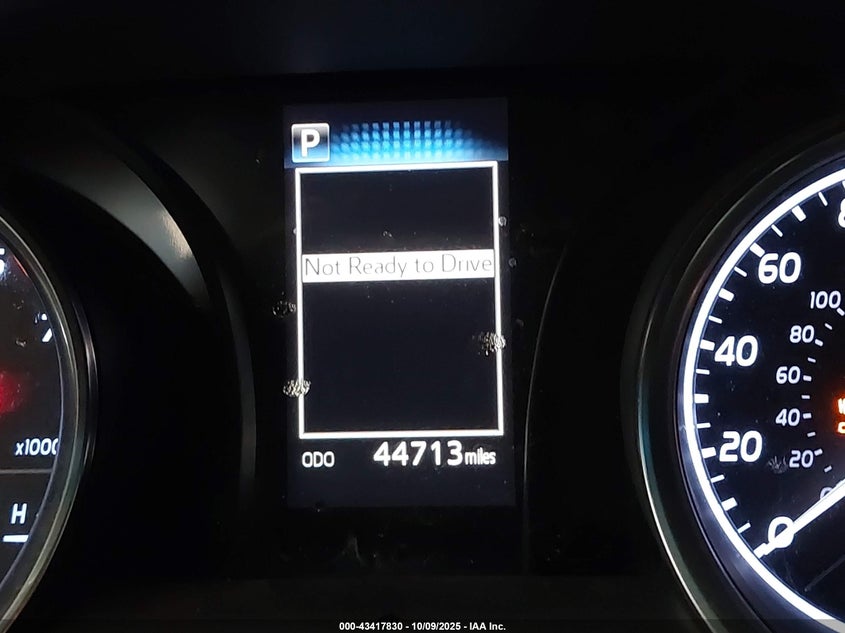 2018 Toyota Camry Le VIN: 4T1B11HK0JU103183 Lot: 43417830