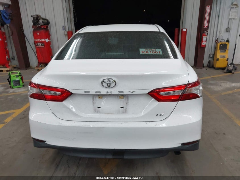 2018 Toyota Camry Le VIN: 4T1B11HK0JU103183 Lot: 43417830