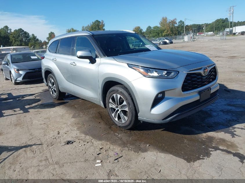 TOYOTA HIGHLANDER XLE