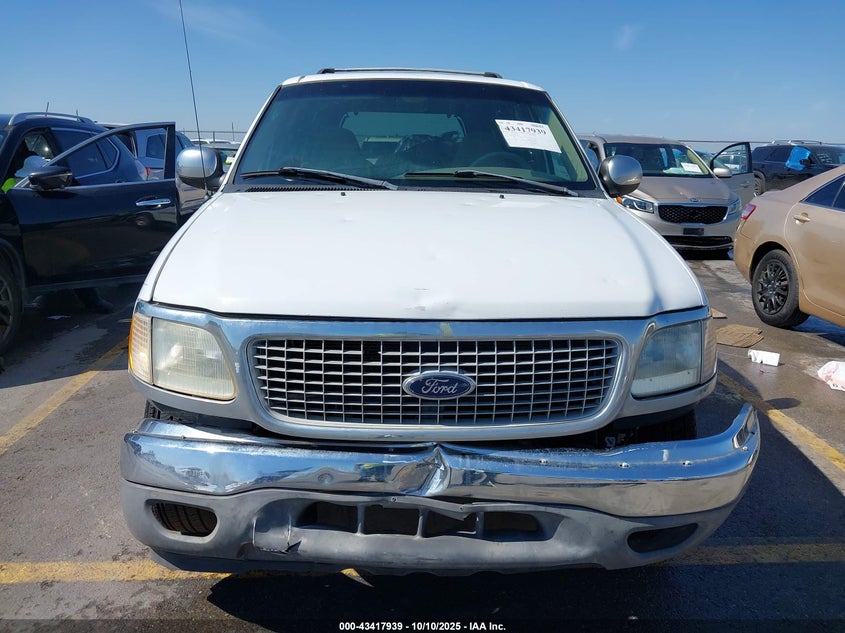 1999 Ford Expedition Eddie Bauer/Xlt VIN: 1FMRU1767XLA36137 Lot: 43417939