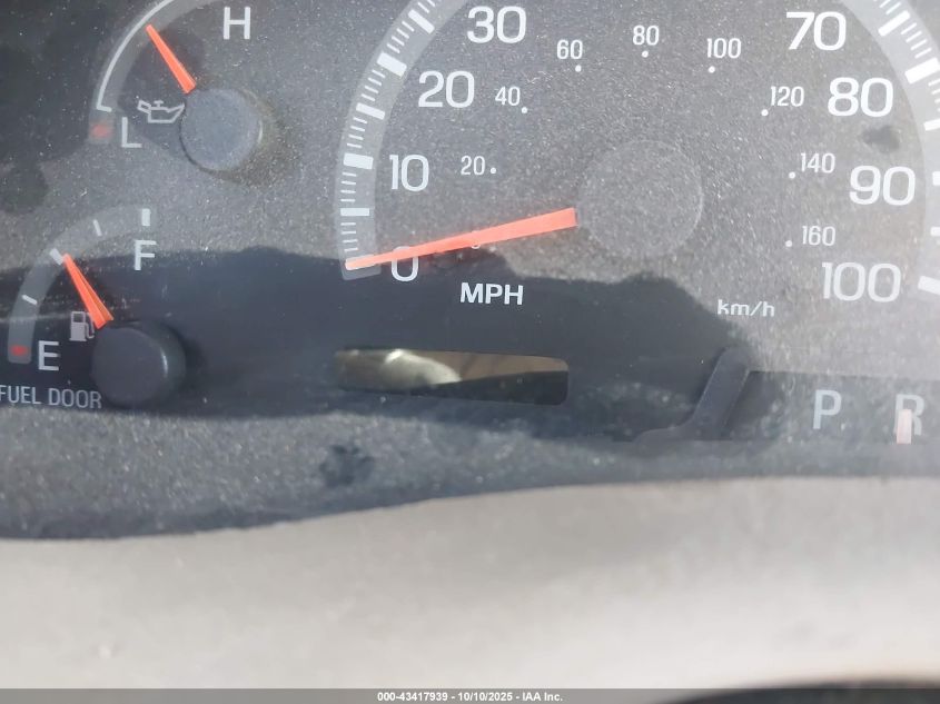 1999 Ford Expedition Eddie Bauer/Xlt VIN: 1FMRU1767XLA36137 Lot: 43417939