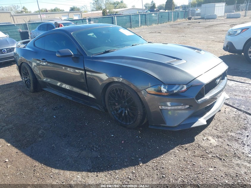 FORD MUSTANG GT PREMIUM