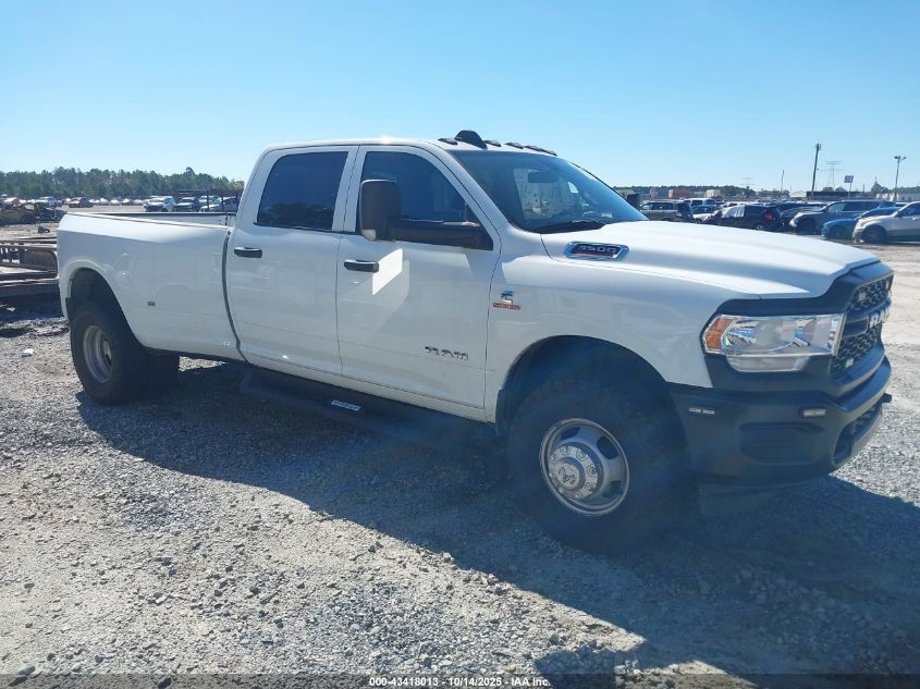 2022 Ram 3500 Tradesman 4X4 8' Box VIN: 3C63RRGL9NG363253 Lot: 43418013
