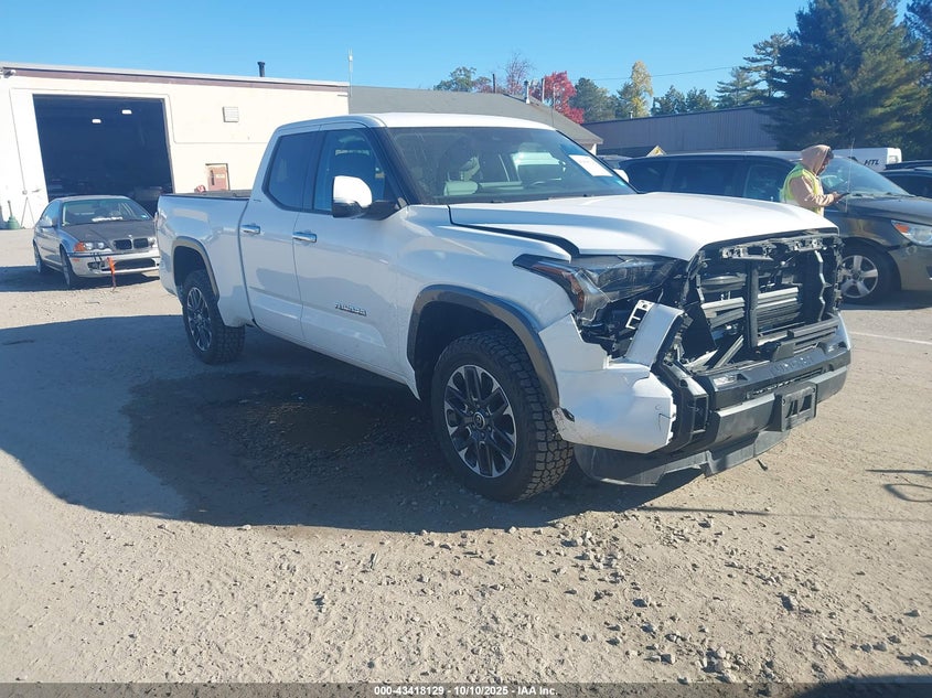 TOYOTA TUNDRA LIMITED