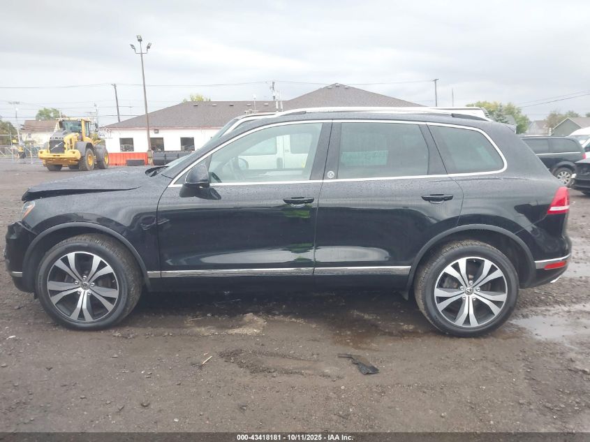 2017 Volkswagen Touareg V6 Wolfsburg Edition VIN: WVGRF7BP7HD004362 Lot: 43418181
