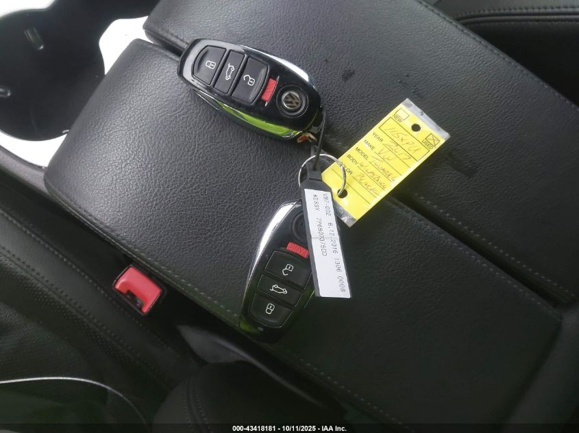 2017 Volkswagen Touareg V6 Wolfsburg Edition VIN: WVGRF7BP7HD004362 Lot: 43418181