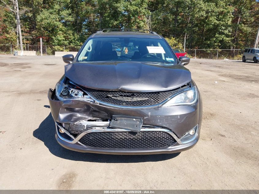 2020 Chrysler Pacifica Touring VIN: 2C4RC1FG8LR123371 Lot: 43418197