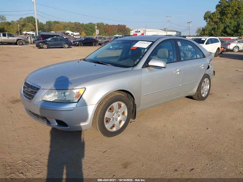 5NPET46CX9H523807 2009 HYUNDAI SONATA photo no. 2
