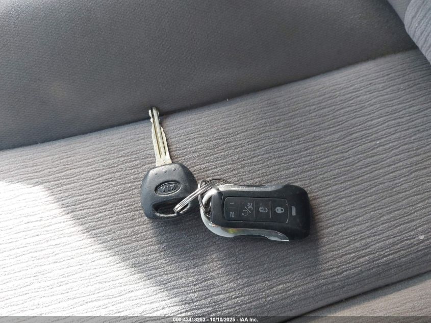 2009 Kia Sedona Lx VIN: KNDMB233596315450 Lot: 43418253