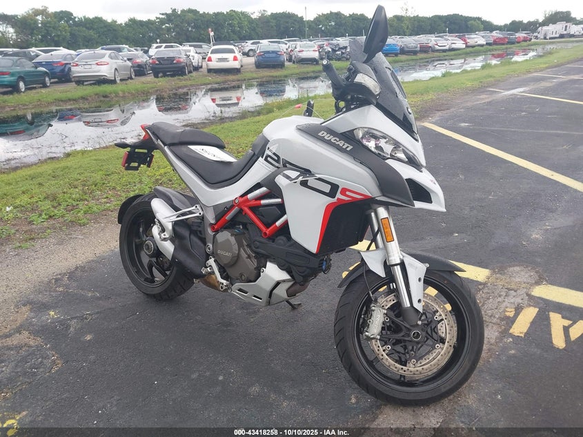 ZDM12BWW8FB000609 2015 Ducati Multistrada 1200/1200 S/Pikes Peak auction photo 1