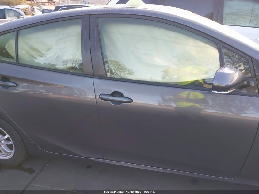 2018 Toyota Prius Two VIN: JTDKBRFU9J3585260 Lot: 43418262