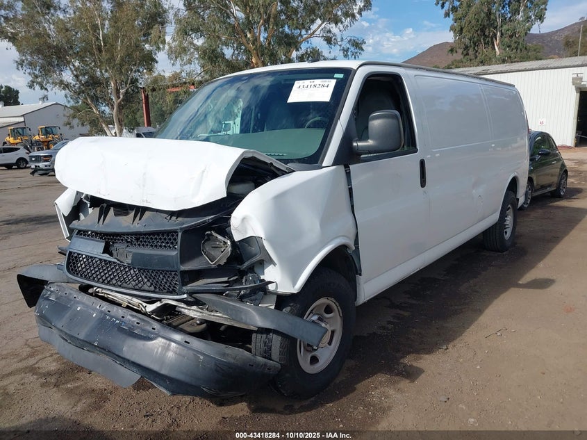 1GCWGGFA6E1140652 2014 CHEVROLET EXPRESS photo no. 2