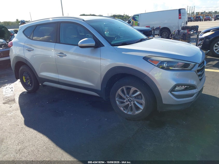 HYUNDAI TUCSON SEL