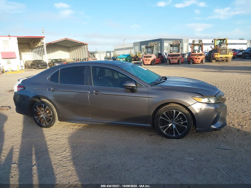 2018 Toyota Camry Se VIN: 4T1B11HK3JU520510 Lot: 43418321
