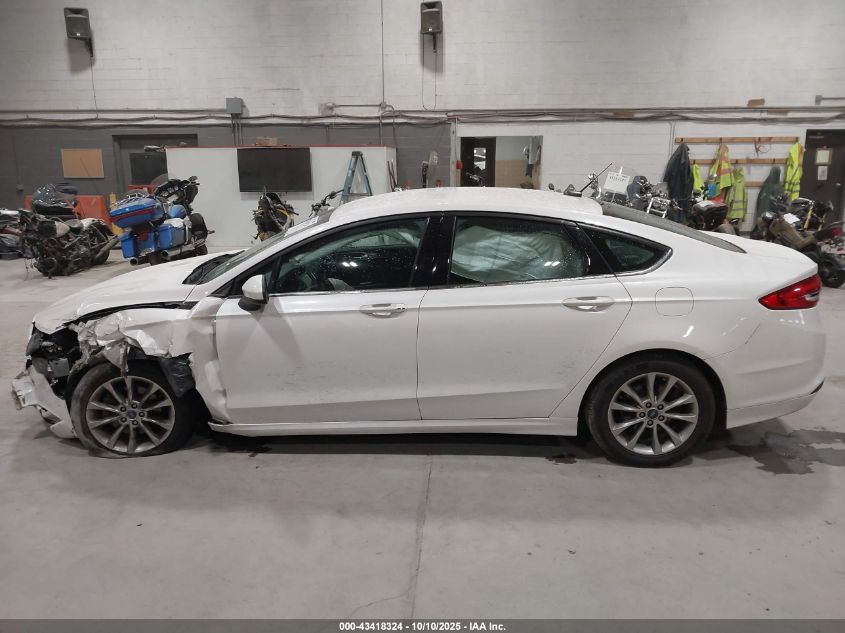 2017 Ford Fusion Se VIN: 3FA6P0H77HR141494 Lot: 43418324