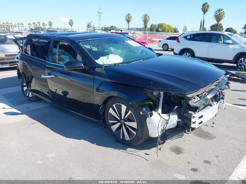 NISSAN ALTIMA 2.5 SV