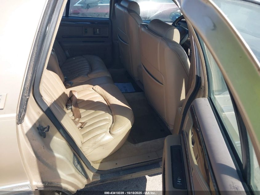 1995 Buick Roadmaster VIN: 1G4BN52P2SR407443 Lot: 43418339