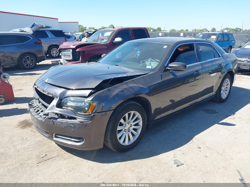 2014 CHRYSLER 300 - 2C3CCAAG5EH157102
