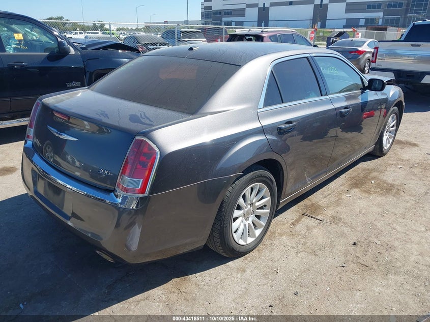 2014 CHRYSLER 300 - 2C3CCAAG5EH157102