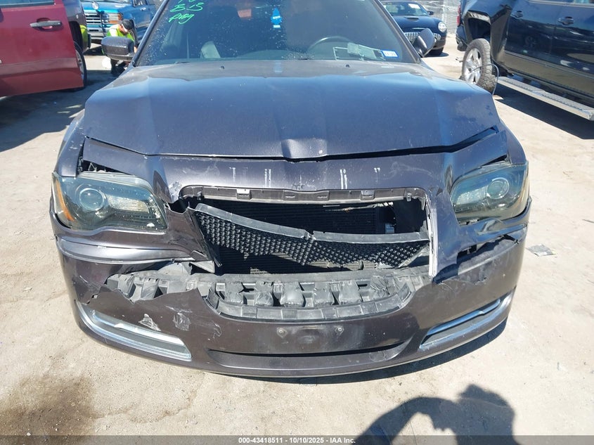 2014 CHRYSLER 300 - 2C3CCAAG5EH157102