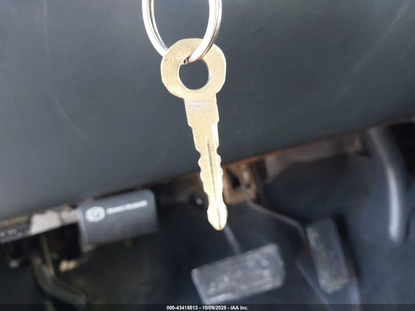 2001 Chevrolet Silverado 1500 Lt VIN: 1GCEK19T41E108564 Lot: 43418513