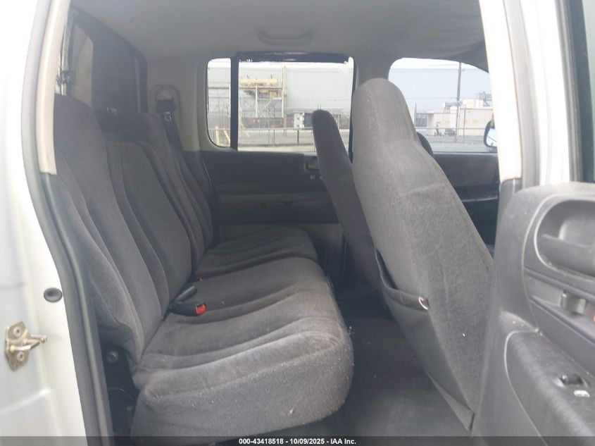 2004 Dodge Dakota Sport/Sxt VIN: 1D7HL38NX4S535266 Lot: 43418518