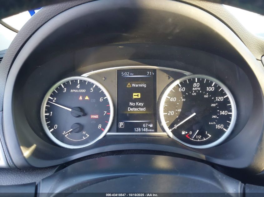 2017 Nissan Sentra Sr VIN: 3N1AB7AP5HY206910 Lot: 43418547