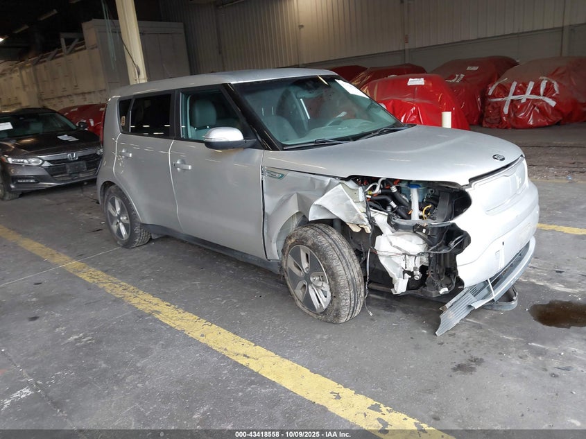 KIA SOUL EV +