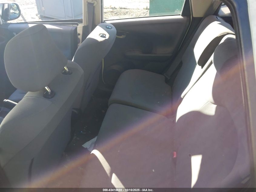 2013 Honda Fit VIN: JHMGE8H32DC037017 Lot: 43418659