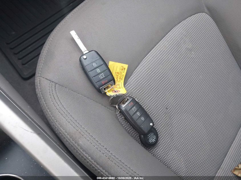 2016 Kia Sportage Lx VIN: KNDPBCAC1G7811729 Lot: 43418688